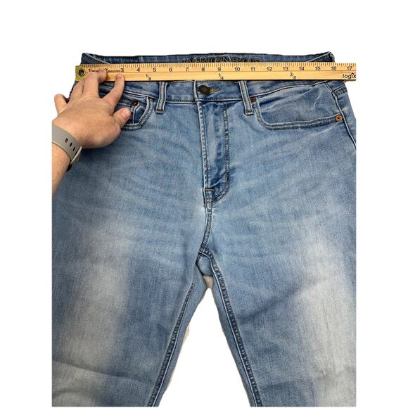 American Eagle Mens Relaxed Straight Extreme Flex Light Blue Jeans Size 32 X 34 - Picture 6 of 11
